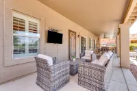 Backyard Luxury with Private Pool and Hot Tub on Golf Course - Wifi