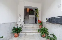 Equipped apartment, with 43 "TV and Netflix, 2 minutes from the station, - 2-Star