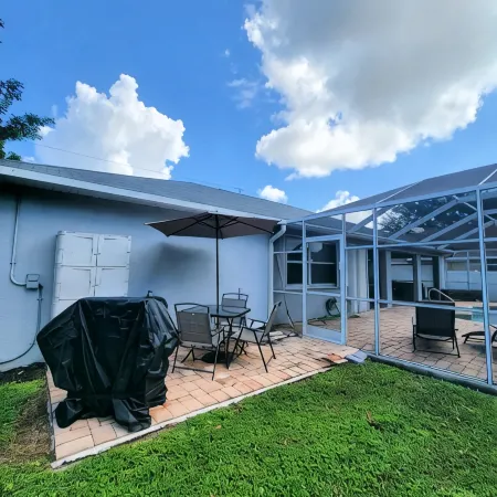 Casa Sanibel 3bed 2bth heated Pool home