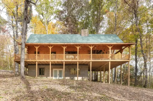 Epic Cabin 5 Miles from Hocking Hills Park.  Hot Tub, Sauna, Arcade and more! - Chalets