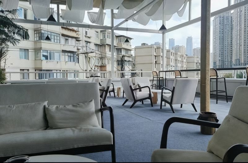 Slowjoy Hotel photo 2
