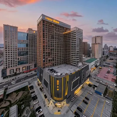 Weihai Lanye Scenic Hotel (Huoju 8th Street International Coastal Baths) Hotels near Torch 8th Street