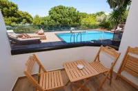 Hotel Vila Park Bujari Ksamil - プール