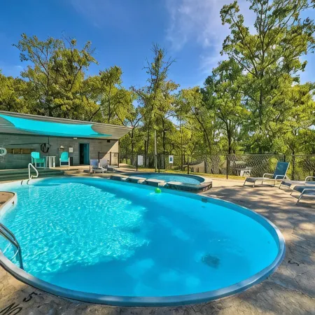 Kentucky Lake Condo #21: Jet Ski Rentals On-Site