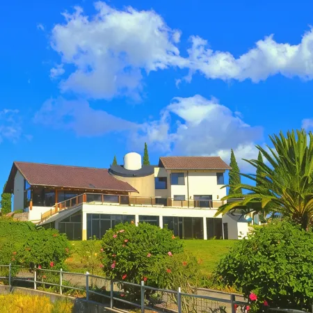 Quito Airport Suites Hotel