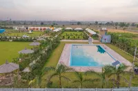 MST Farm & Resort - 2-Star