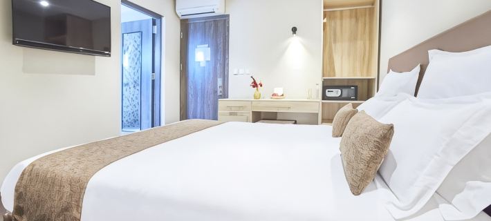 Fly Inn Madagascar Hotel - Navette Gratuite H24 - à 300m de l'Aéroport International Hotels in Antananarivo