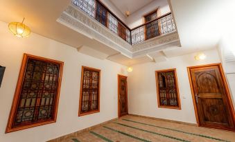 Riad Abrare