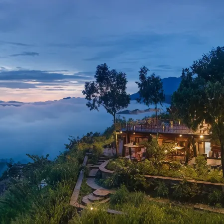 Dream Cliff Mountain Resort