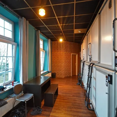 Singer109 Hostel, Hotel & Apartment Các khách sạn gần Ga underground Moritzplatz