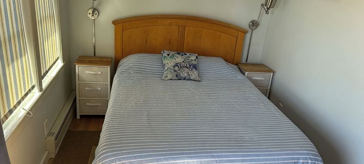 Charming 2 bedroom condo on Private Beach by Outer Most Marina Hotels in Chatham