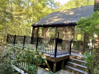 Private Pool & Hot Tub! Minutes to Sebago Lake! Nature! Perfect All Year-Round. - Homestays