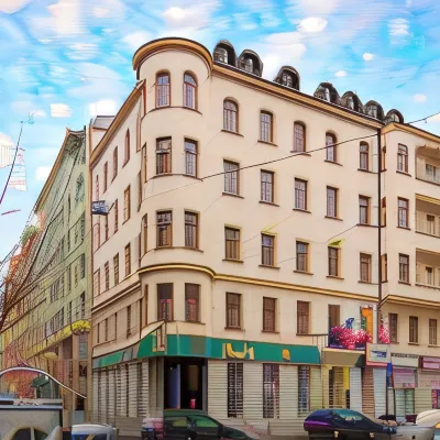 Penzion Dvořákova Hotel dekat VIDA Science Centre