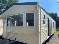 Felixstowe Beach Holiday Park Caravan - 2-Star
