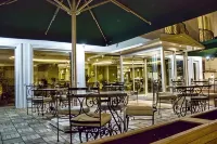 Koza Suite Hotel - พร้อมอาหารเช้า