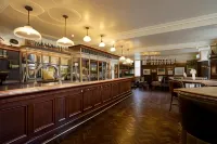 The Crown Hotel - Pet friendly