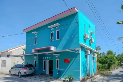 Griya Zukarnaen Syariah Mitra RedDoorz Các khách sạn ở Sedayu