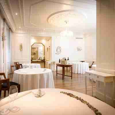 Royal Palace Hotel Dining/Meeting Rooms