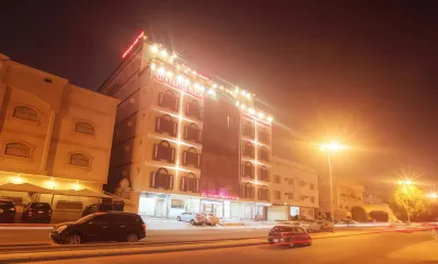 City Center Plaza Aparthotel Hotels near Oasis Mosque