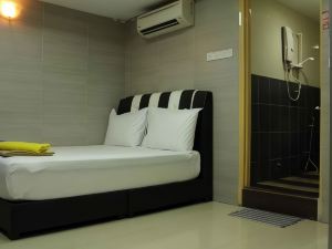 New Wave Hotel Nilai 1