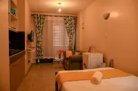 Lux Suites Royal Suburbs Apartments Hotels near Miniso TRM