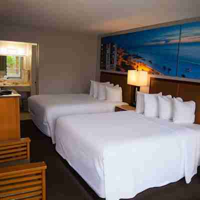 Days Inn by Wyndham Cocoa Cruiseport West at I-95/524 Rooms
