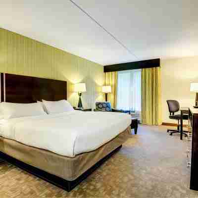 Holiday Inn Express - Neptune, an IHG Hotel Rooms