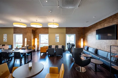 Staycity Aparthotels Heidelberg Отели рядом с достопримечательностью «Библиотека Гейдельбергского университета»