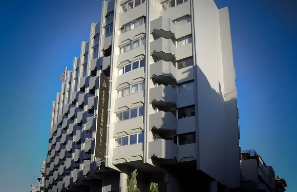 巴斯馬肯茲酒店