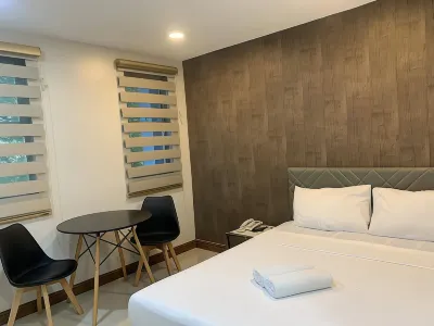 Maine City Residences