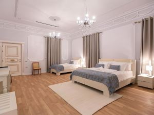 Vila Ferdinand Modern Rooms in Tirana's Center