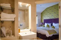 The Old House At Home Hotel a Tormarton