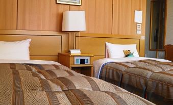 Hotel Route-Inn Kushiro Ekimae - Housity