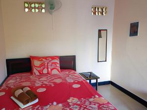 Indah Homestay