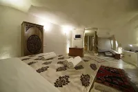 Melek Cave Hotel
