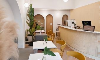 La Moon House