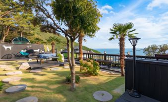 Geoje Yeoul Pension (Pets Friendly)