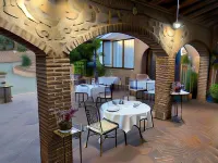 Hotel Monasterio de Rocamador - 3-Star