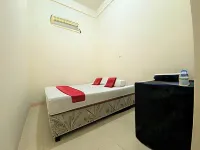 RedDoorz near GOR Lagaligo Palopo Hotel dekat UD CAKALANG PITU