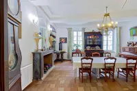 Les 2 Drôles d'Oiseaux Hotels in Saint-Laurent-de-la-Cabrerisse
