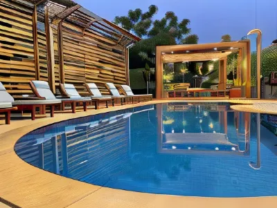 Heaven Prestige Hotel Hôtels à : Kfar Yassine