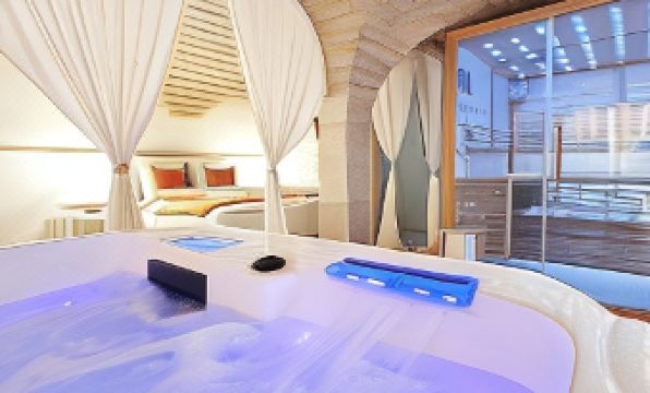 La Dolce Vita Spa Privatif 호텔 후기, 예약 돌 호텔 추천 | 트립닷컴