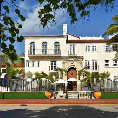 The Villa Casa Casuarina Hotel Exterior