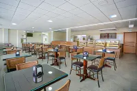 桑多納飯店 - 早餐