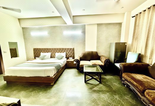 3. 호텔 푸시판잘리..