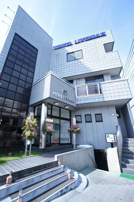 利夫馬克斯經濟型飯店-群馬沼田店 蠶影山堂附近的飯店