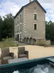 Moulin de la Chevriere Hotels in Cheille
