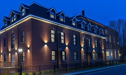 Sydney Boutique Inn & Suites