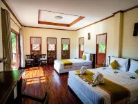 Havana Beach Resort Phangan Hotels near Hat Sadet Beach