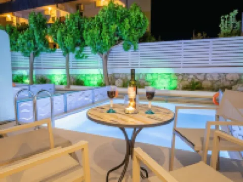 Stay Helios Hotels in Kallithea